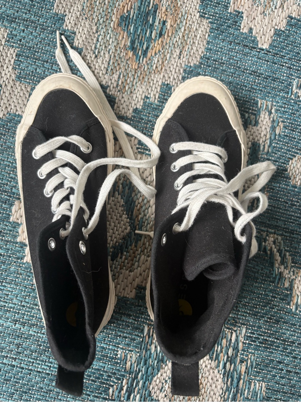 Esprit Black Canvas High-Top Sneakers with White Laces